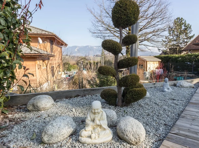 Annecy Nord maison ossature bois jardin