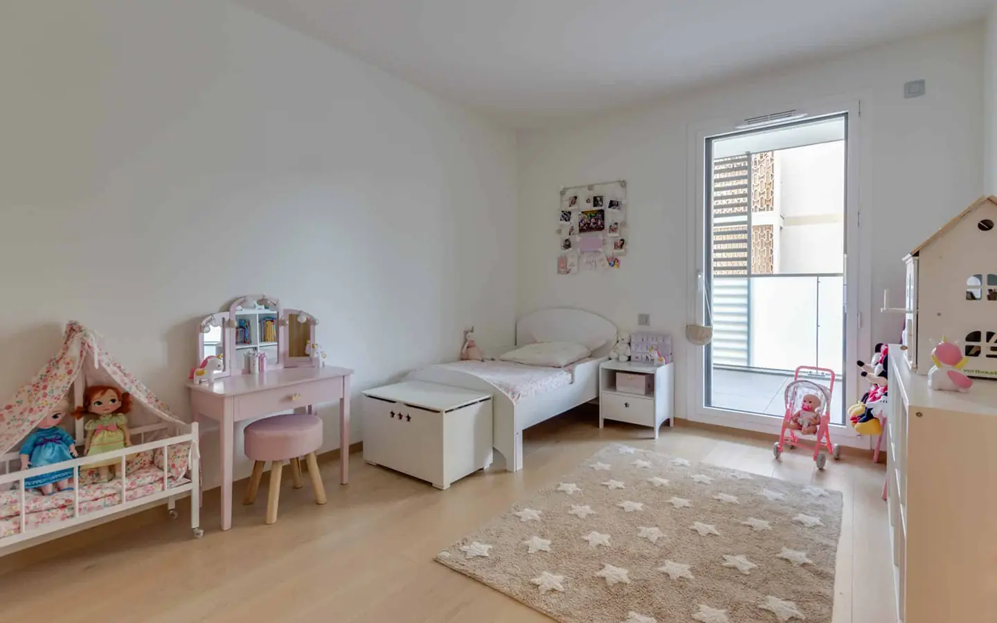 Achat immobilier appartement t4 terrasse Annecy chambre enfant