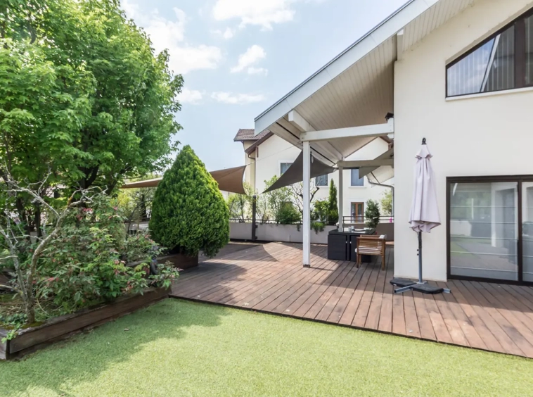 Achat immobilier villa sur le toit Annecy terrasse