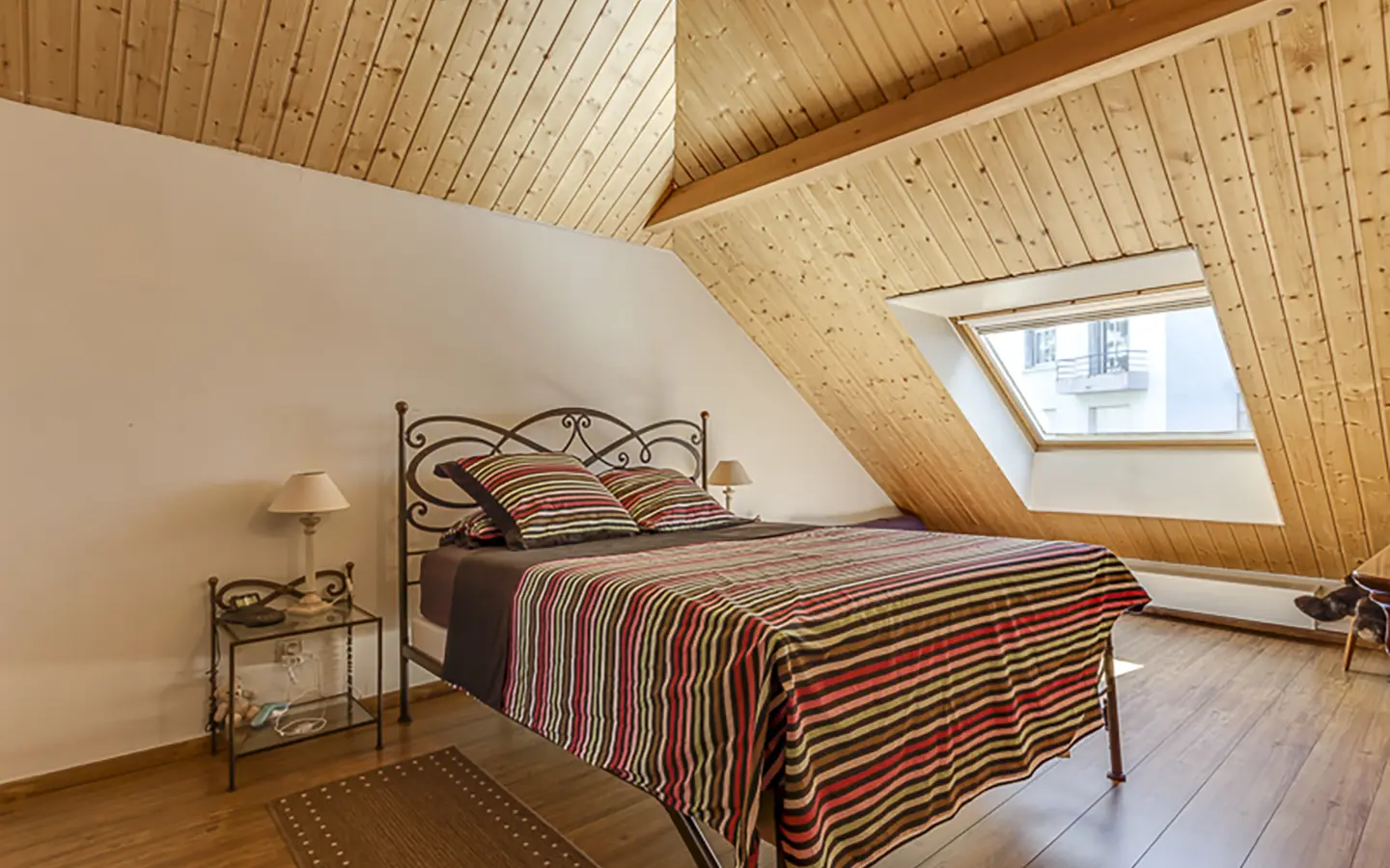 Annecy centre maison chambre