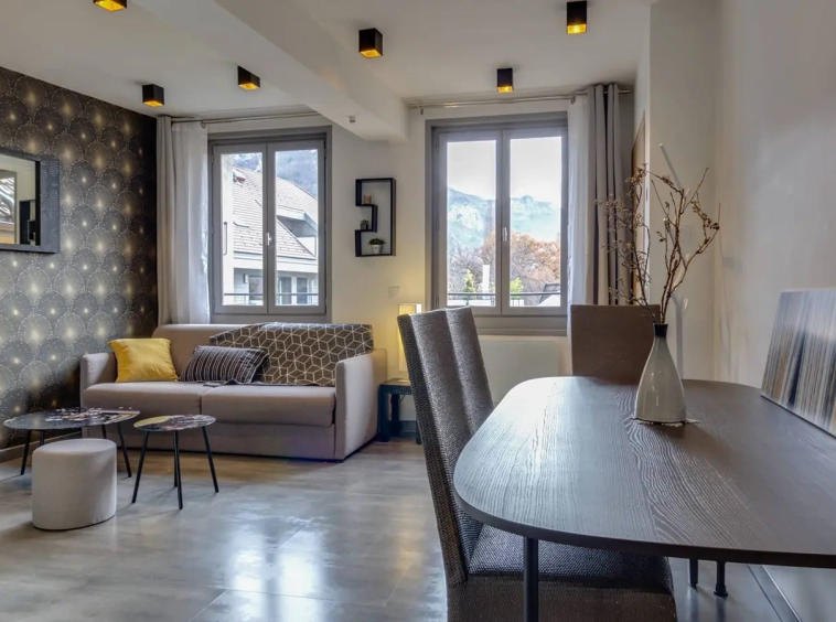 Achat immobilier appartement Annecy-le-vieux salle à manger