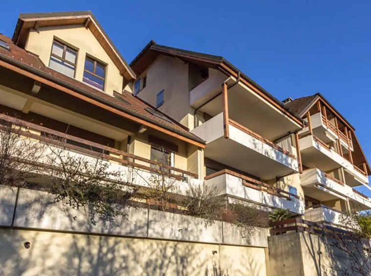 Annecy le vieux appartement dans résidence avec piscine