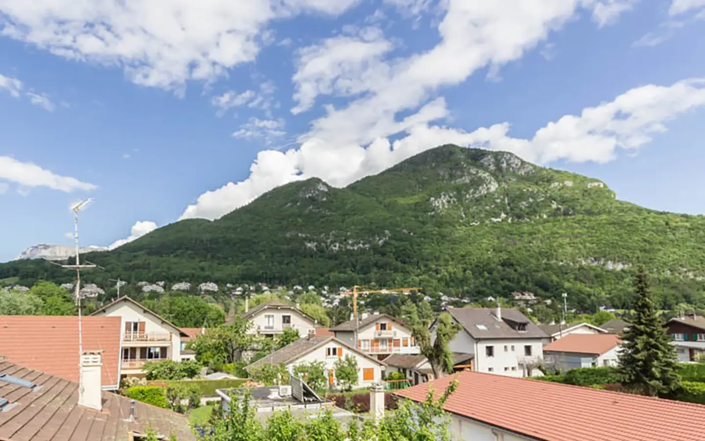 Annecy le vieux appartement vue montagnes