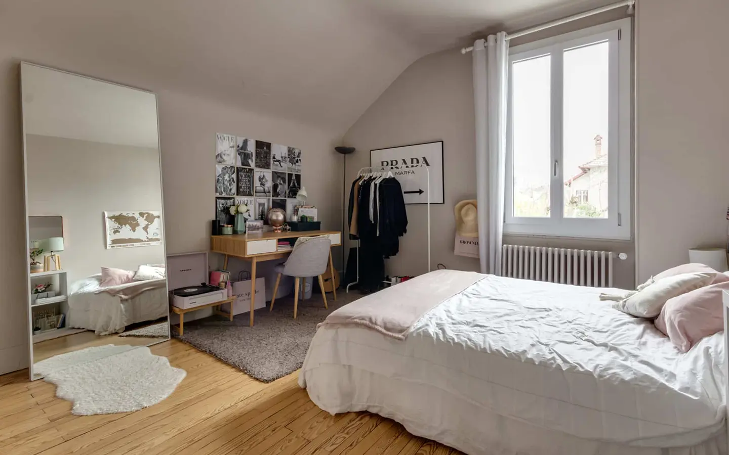 Achat immobilier maison Annecy Galeries Lafayette chambre parentale