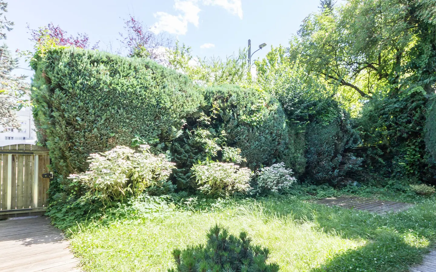 Annecy centre ville maison avec jardin extérieur