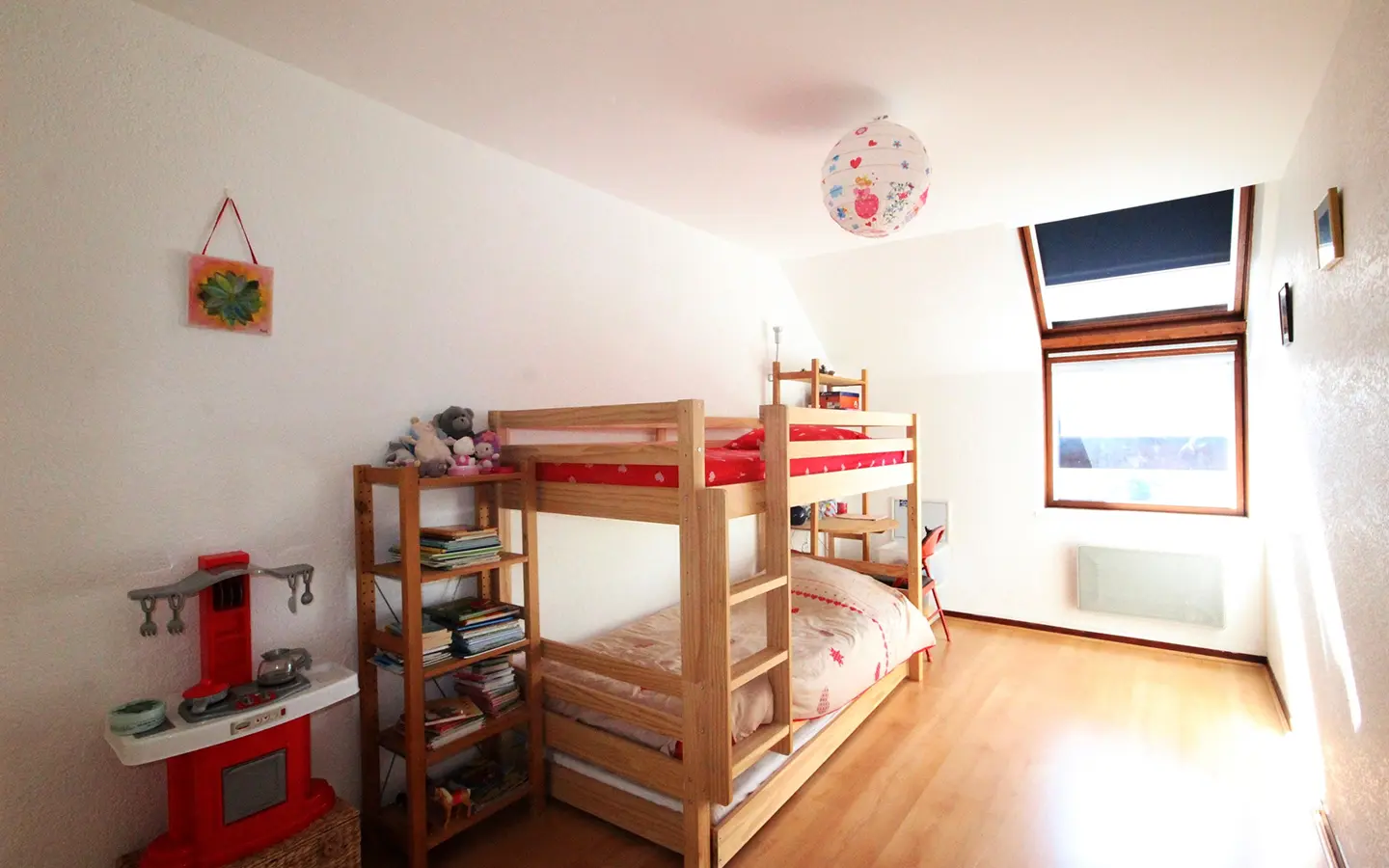 Annecy appartement vue lac chambre enfants