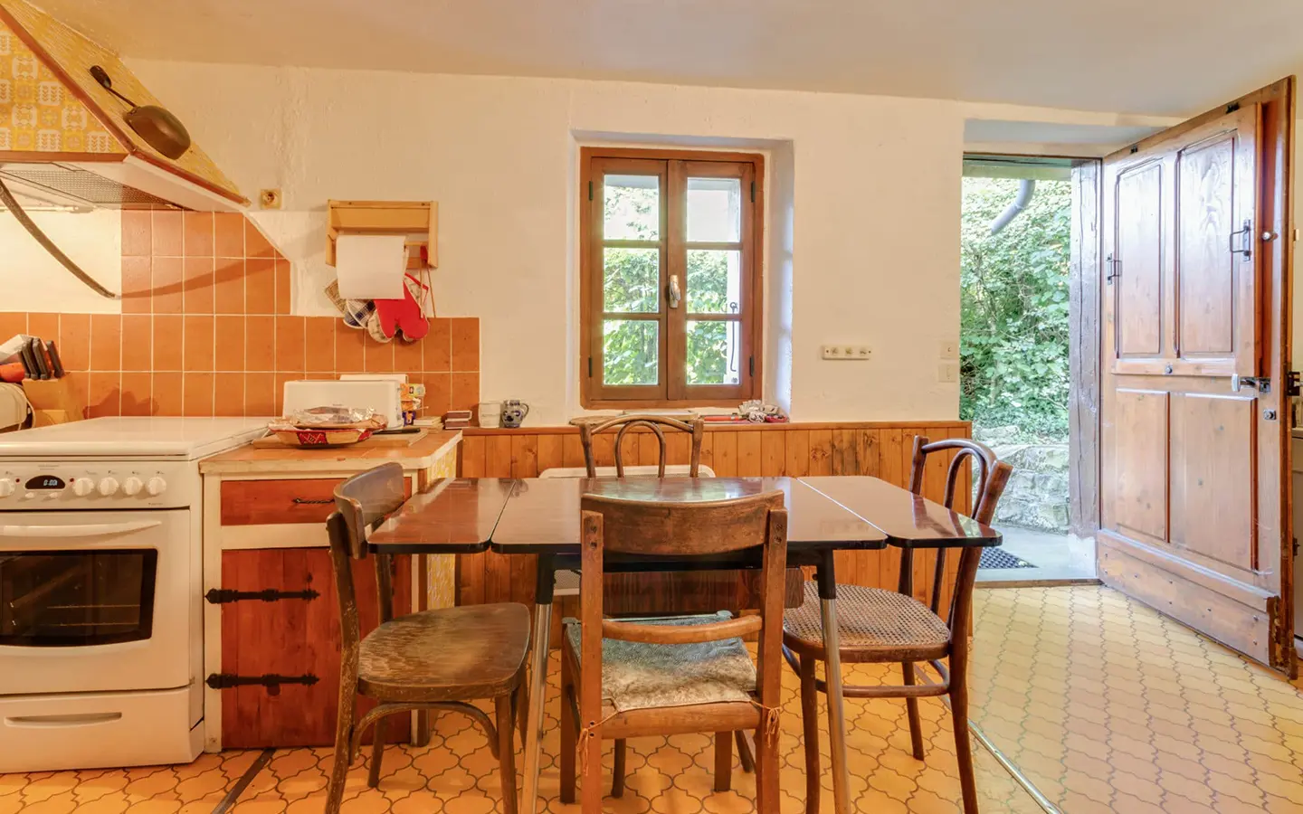 Achat immobilier maison de caractère Bluffy cuisine