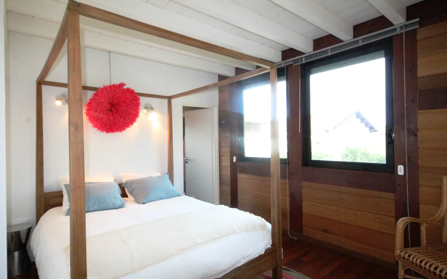 Annecy maison avec piscine chambre
