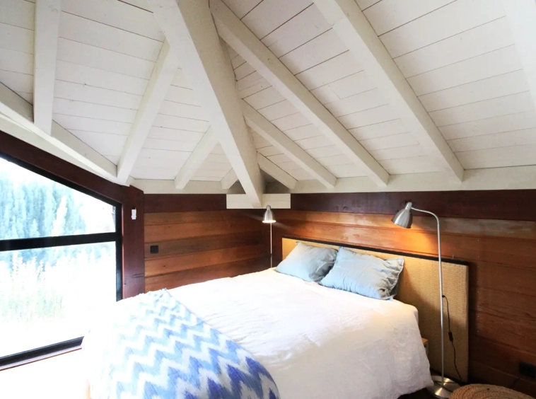 Annecy maison avec piscine chambre parentale