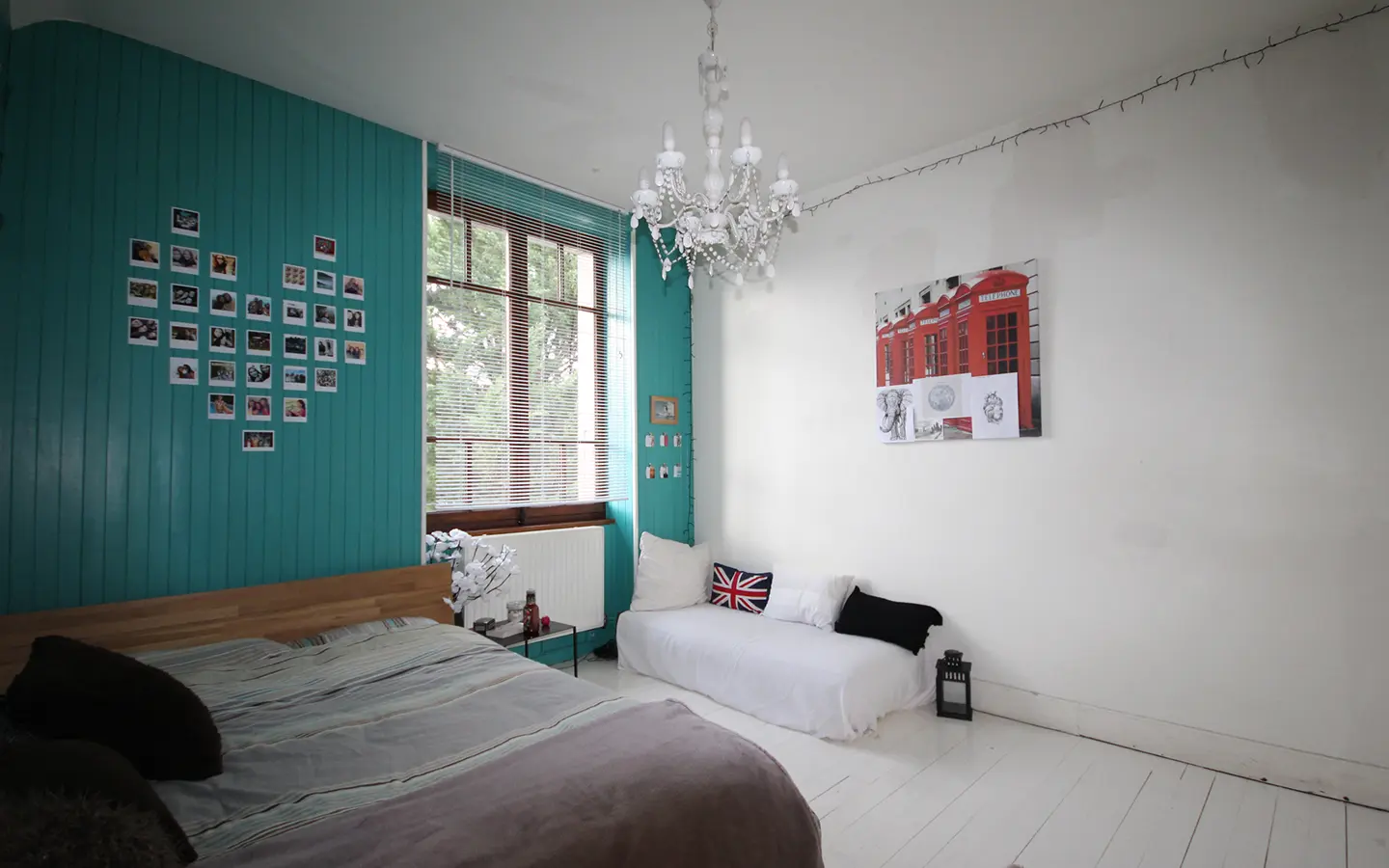 Annecy maison rénovée Petit Port chambre