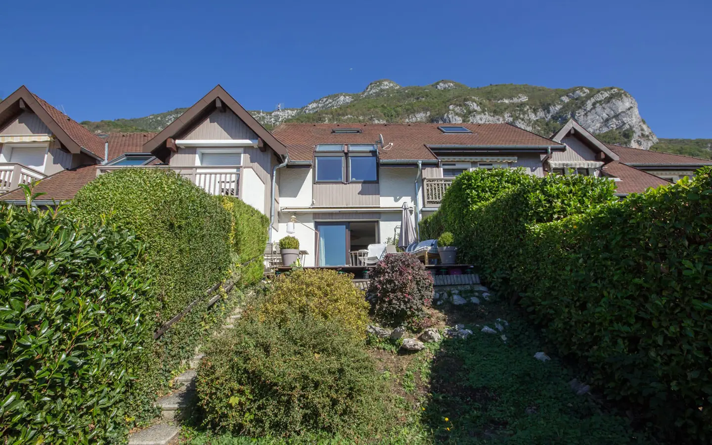 Achat immobilier maison Veyrier du lac jardin