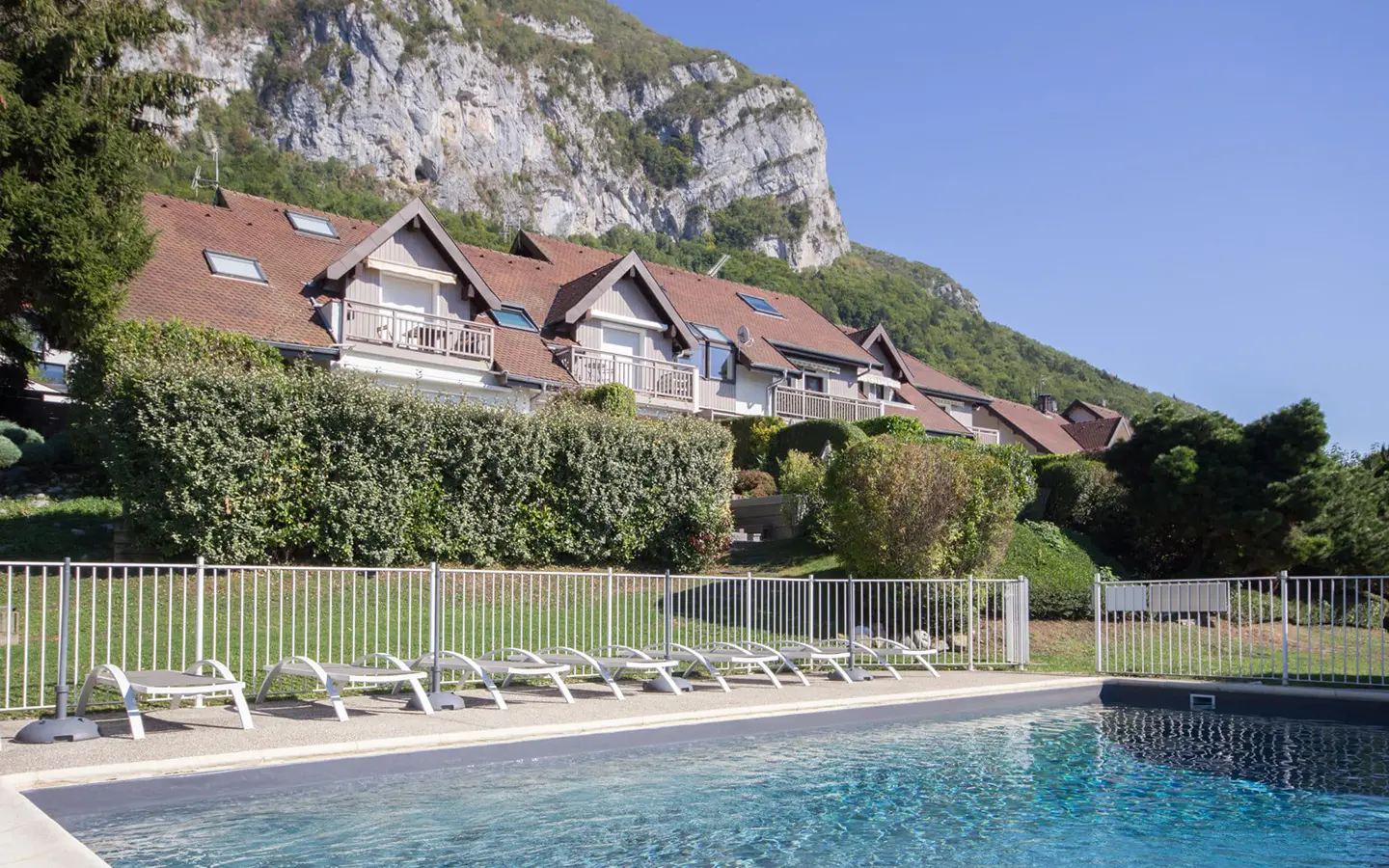 Achat immobilier maison Veyrier du lac piscine