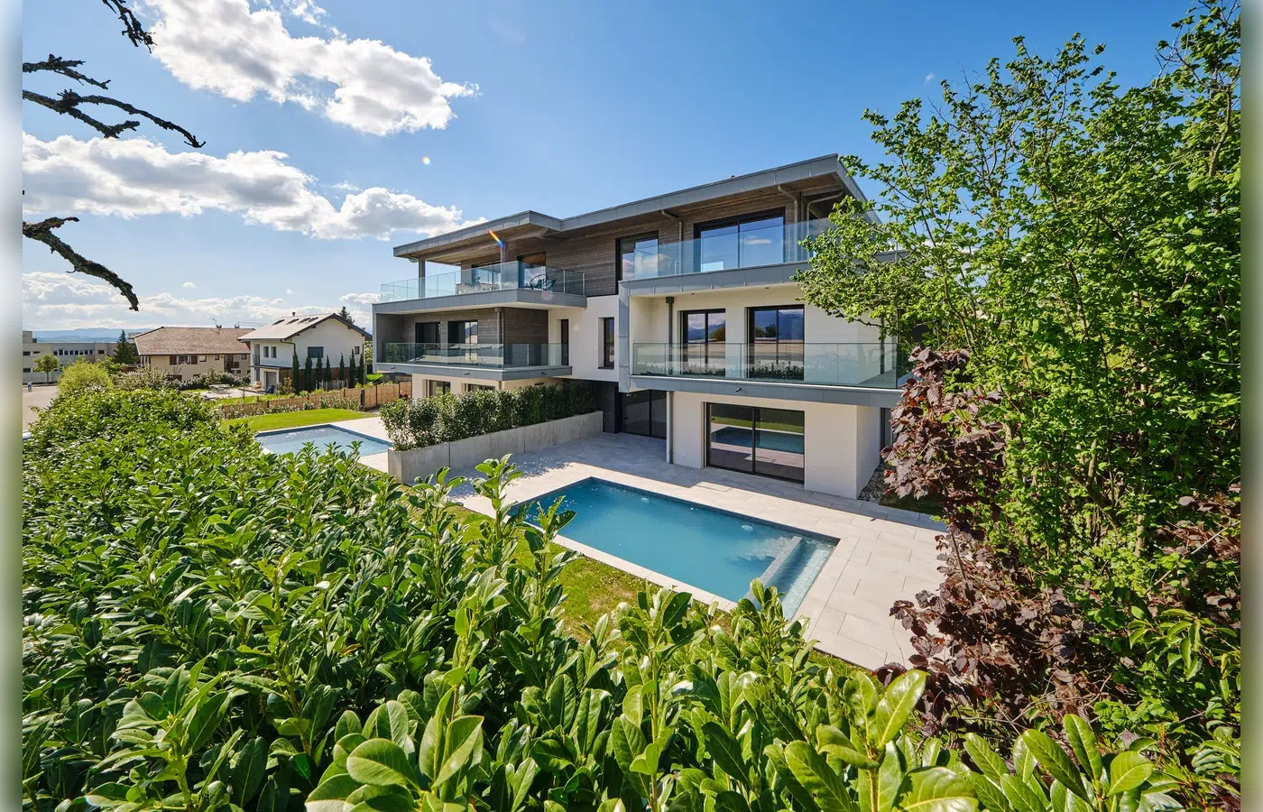 Annecy le Vieux - maison neuve haut de gamme 6 pièces - piscine chauffée