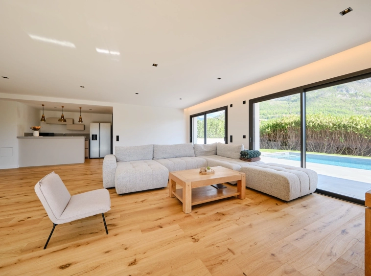 Annecy le Vieux - maison neuve haut de gamme 6 pièces - piscine chauffée