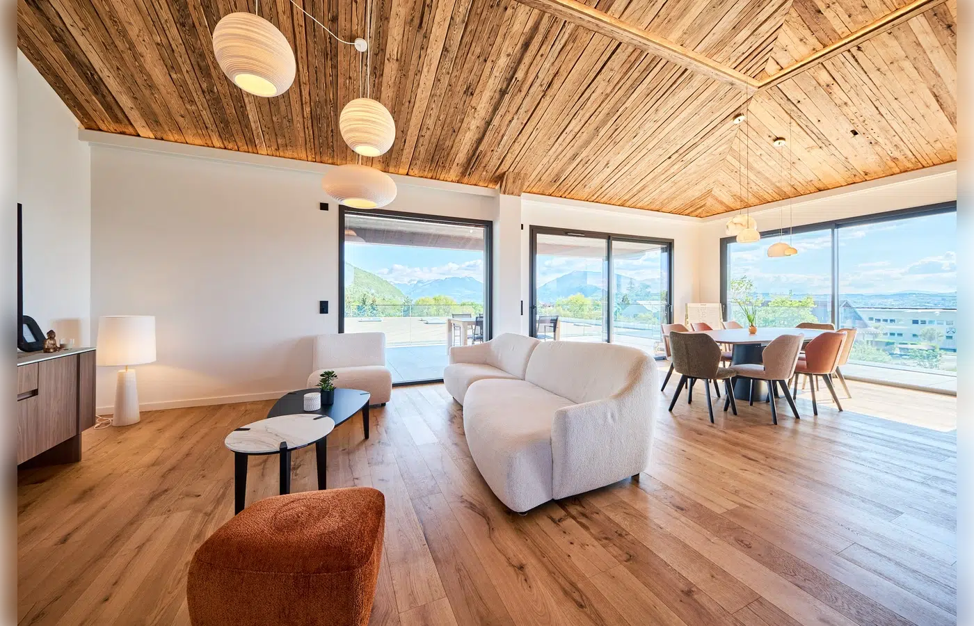 Annecy le Vieux - maison neuve haut de gamme 6 pièces - piscine chauffée