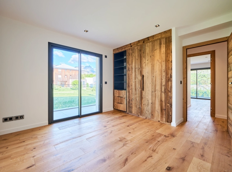 Annecy le Vieux - maison neuve haut de gamme 7 pièces - piscine chauffée