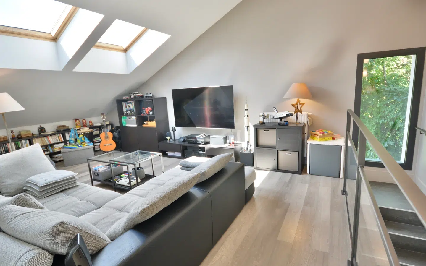 Petit port Annecy le Vieux: maison 6 pièces rénovée