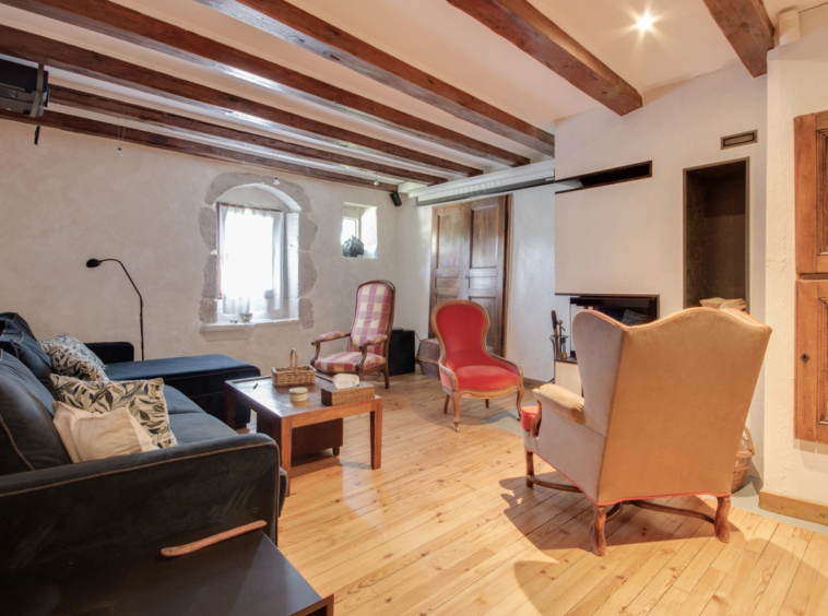SEVRIER - Maison type loft 8 pièces - terrain paysagé