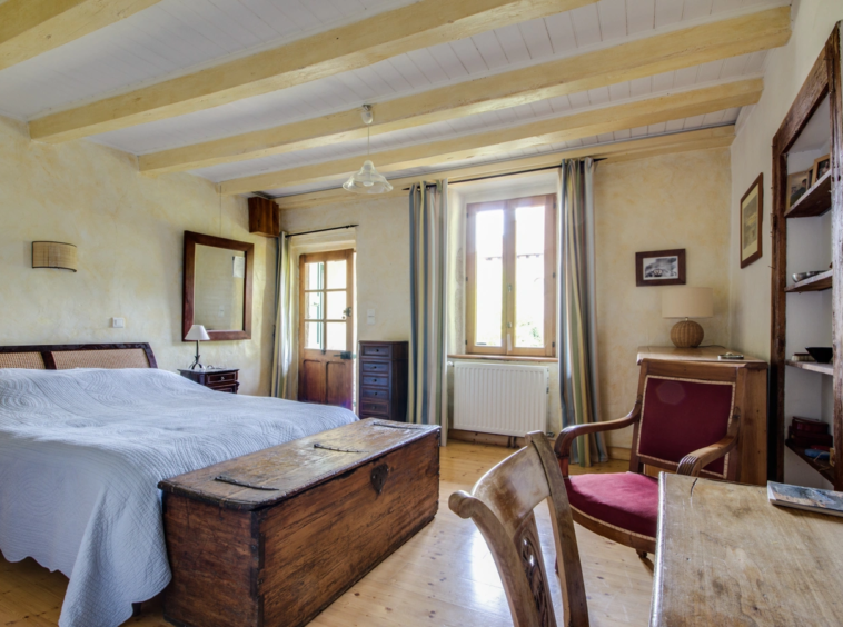 SEVRIER - Maison type loft 8 pièces - terrain paysagé