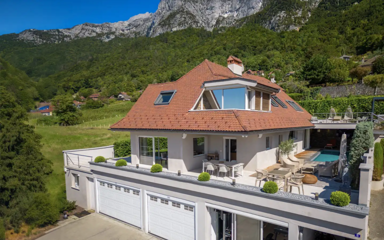 Veyrier du Lac – Maison 6 pièces haut de gamme – Vue panoramique sur le lac