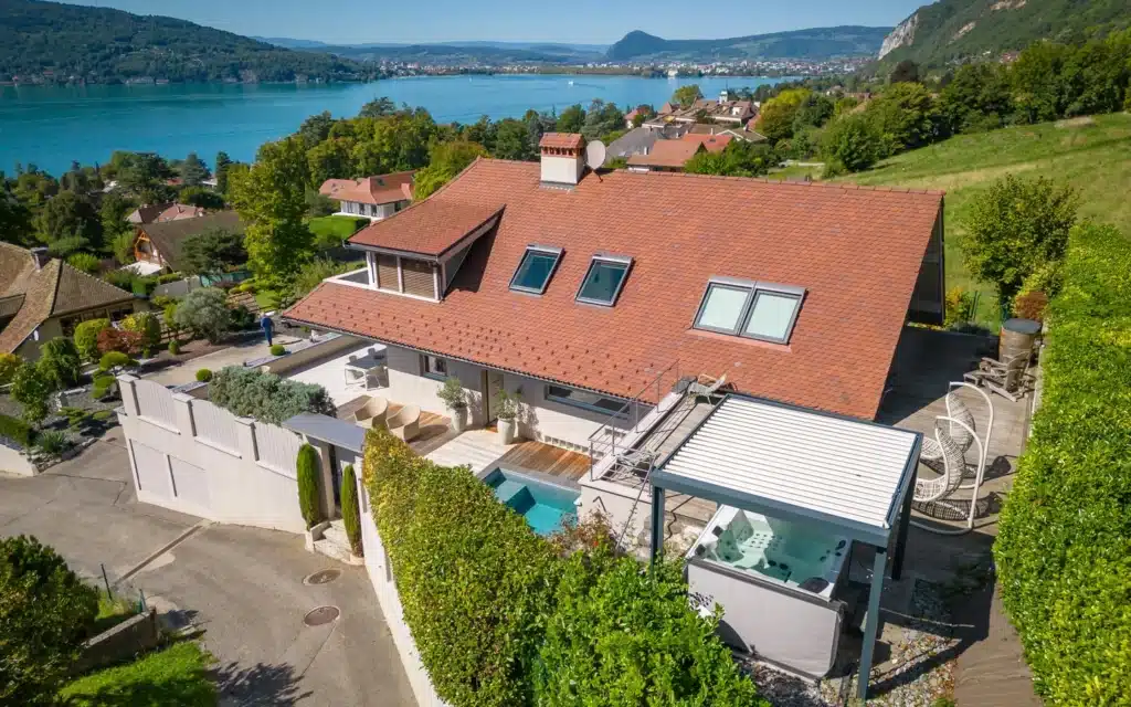 maison vue lac