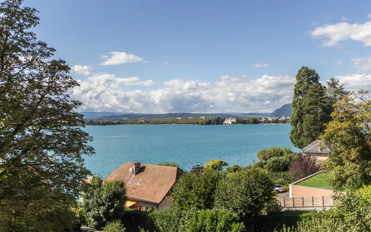 VEYRIER DU LAC - Appartement pieds dans l eau-9