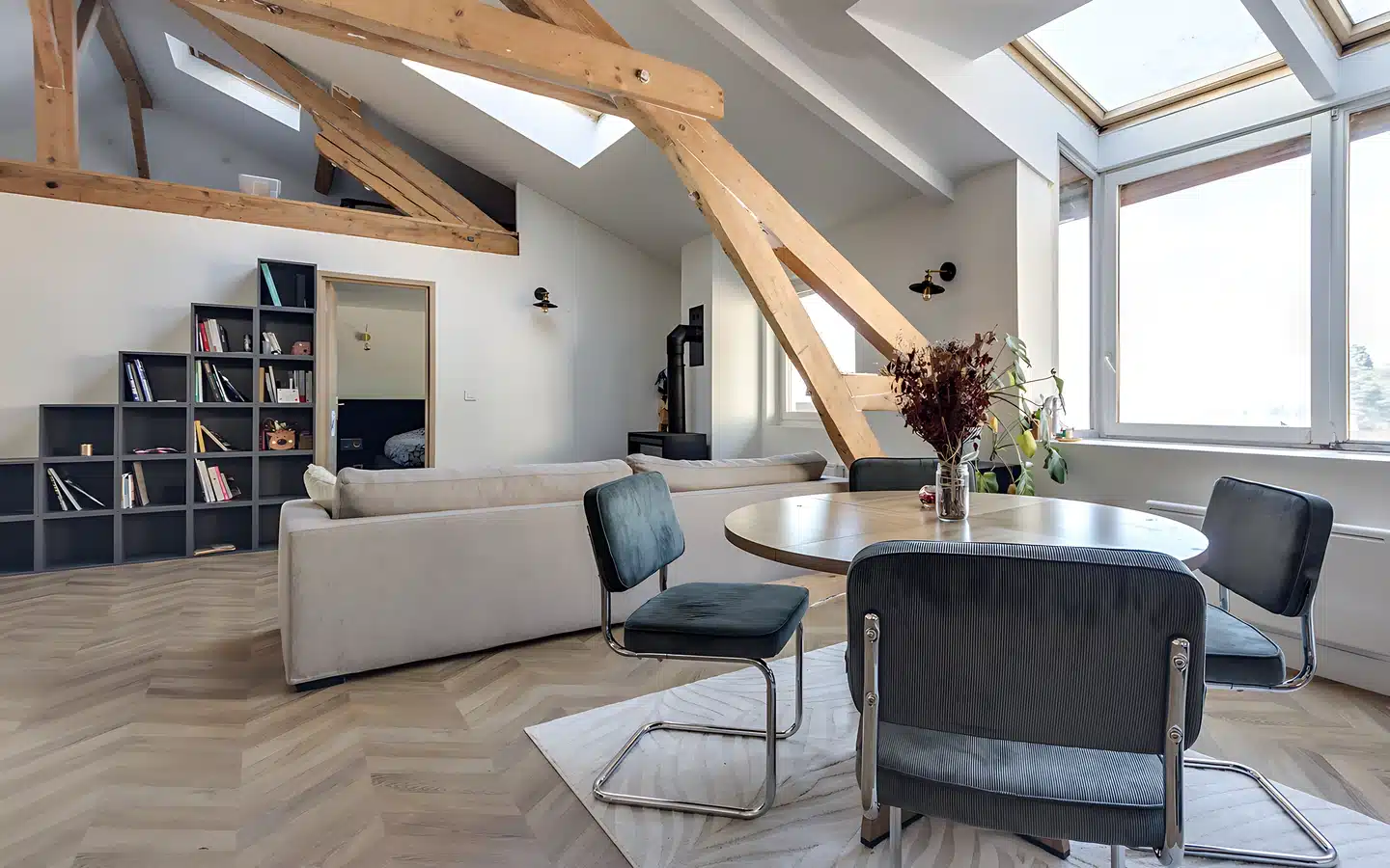 VEYRIER DU LAC - loft 4 pièces vue sur le lac et accès lac rapide-3