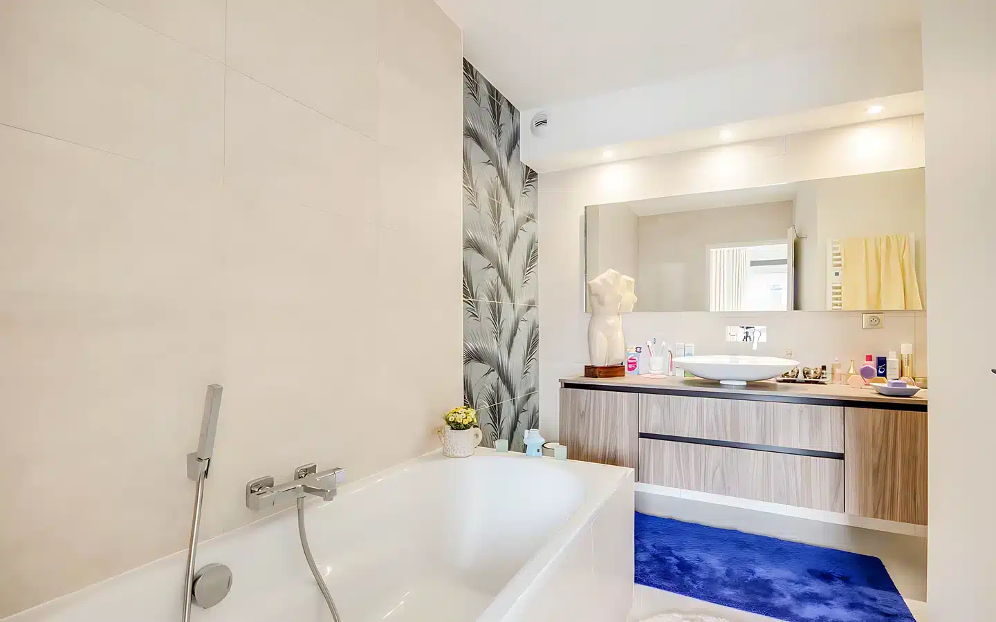 Annecy - T4 rénovée haut de gamme - secteur lac Galeries Lafayette (19 sur 21)