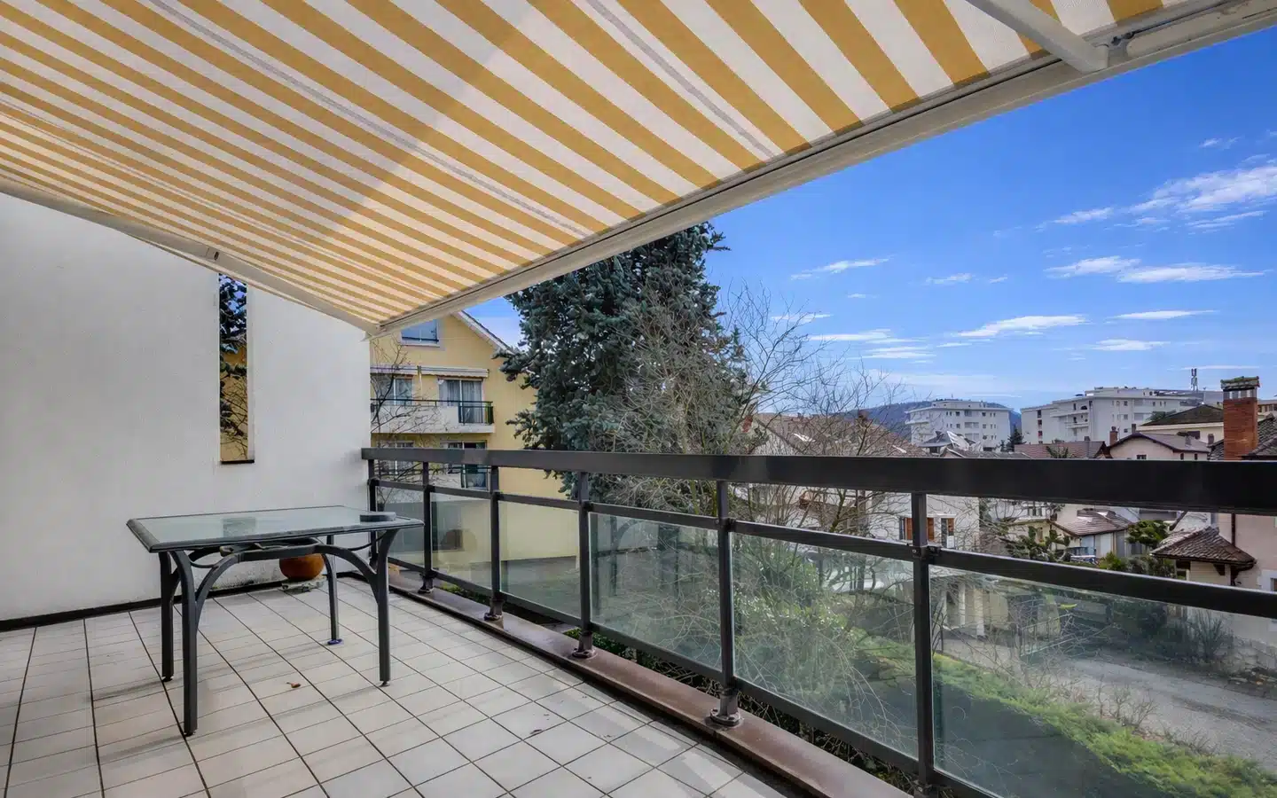 Annecy - T4 rénovée haut de gamme - secteur lac Galeries Lafayette (21 sur 23)