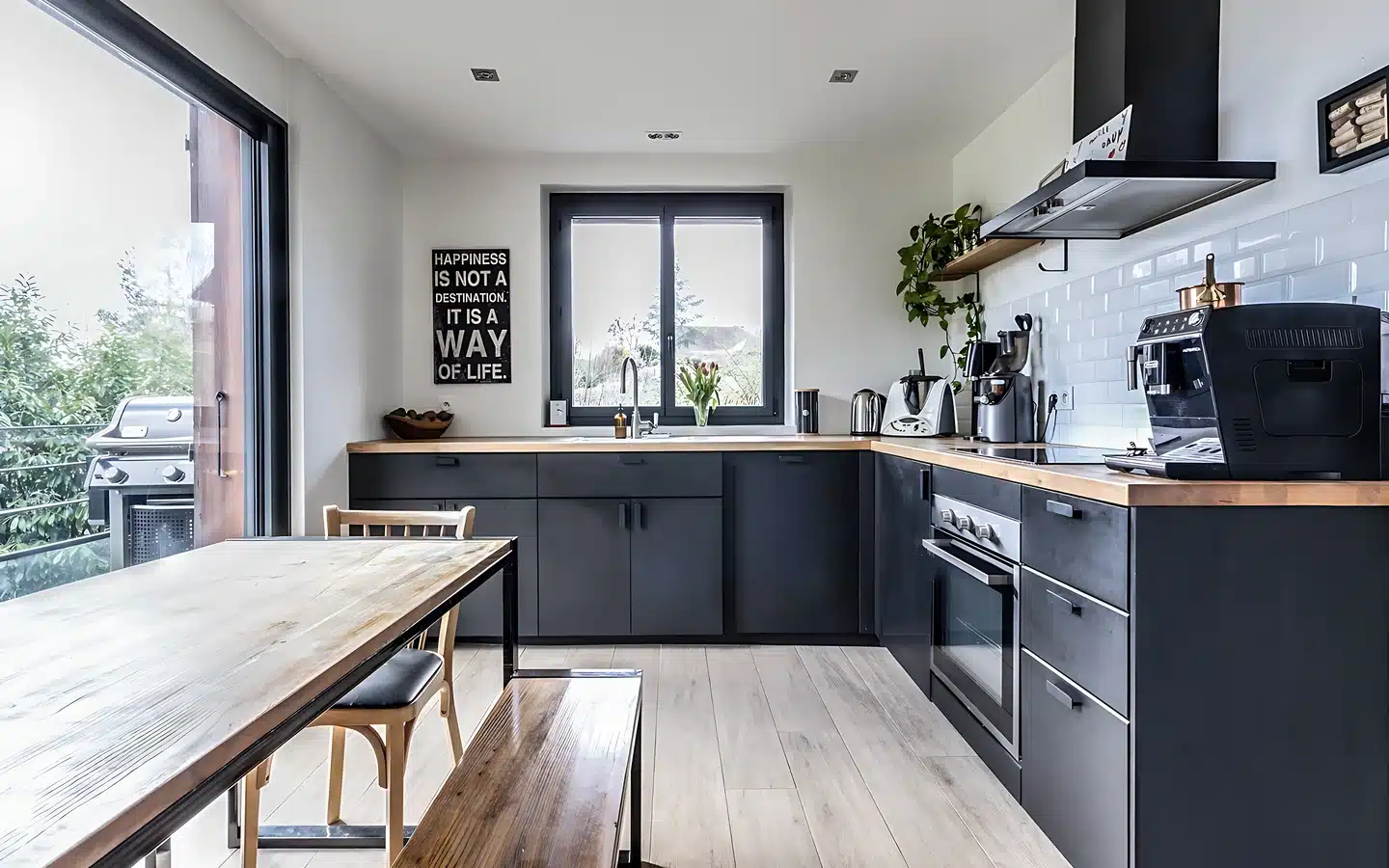 cuisine équipée accès terrasse