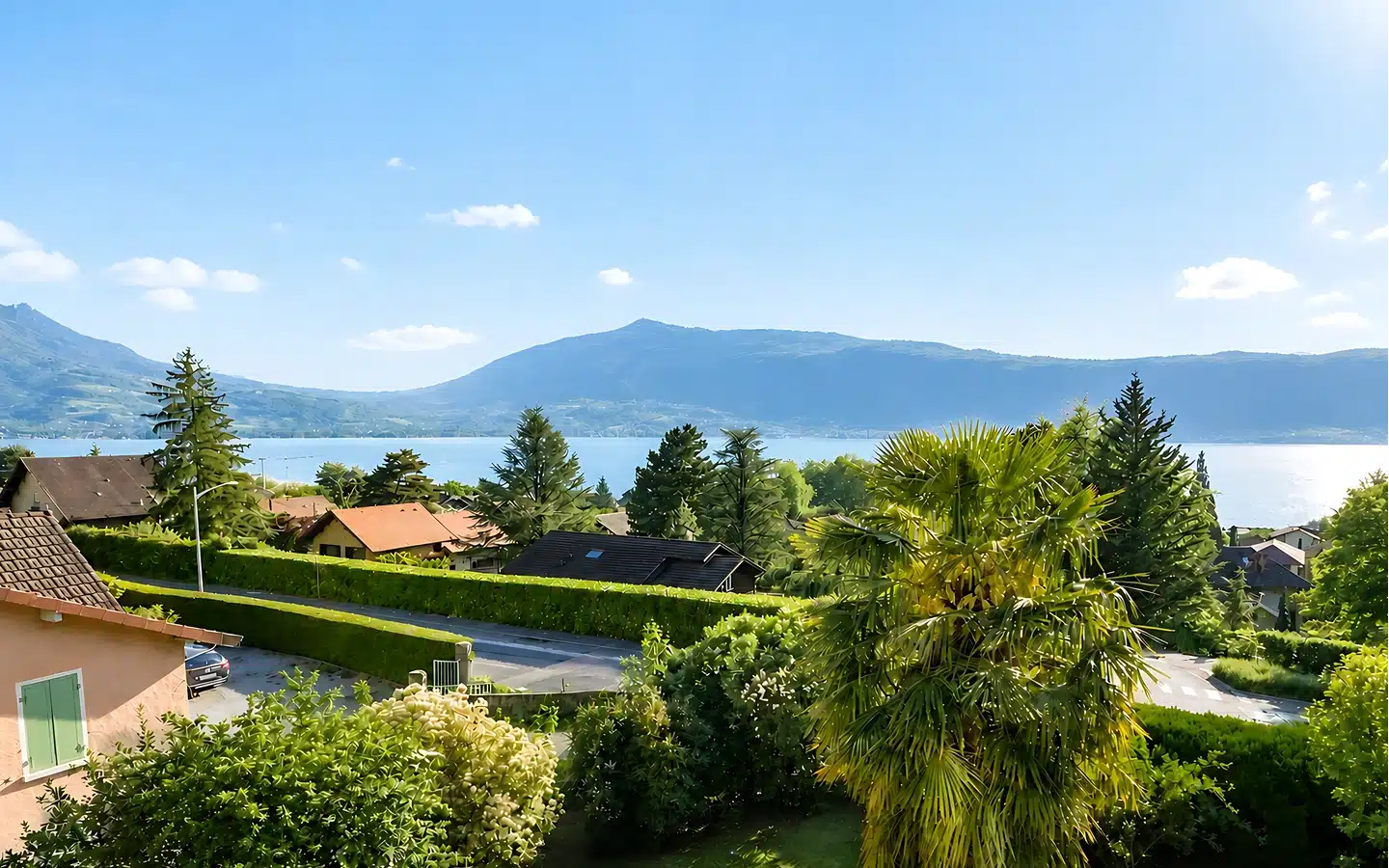 vue lac d'annecy