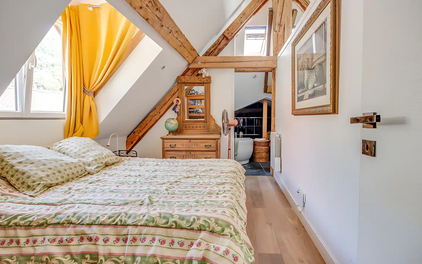 Talloires - appartement loft + studio vue lac et accès lac (16 sur 24)