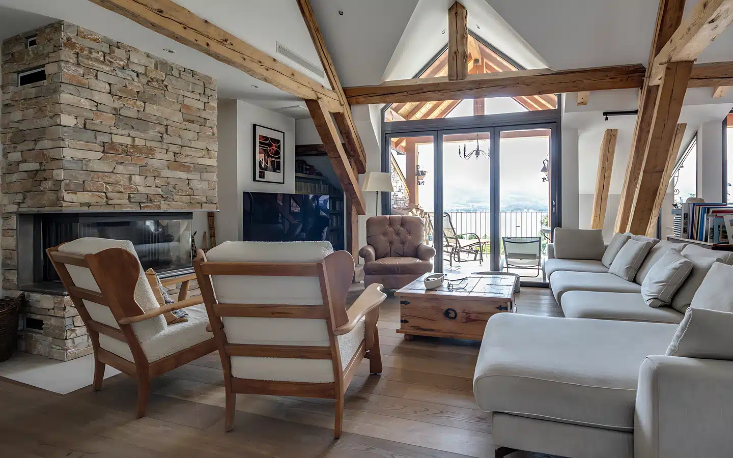 Talloires - appartement loft + studio vue lac et accès lac (2 sur 24)