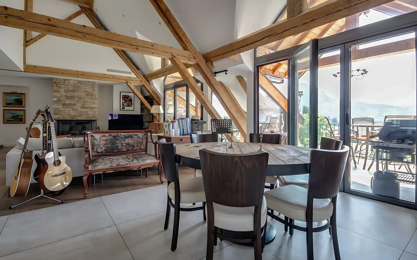 Talloires - appartement loft + studio vue lac et accès lac (6 sur 24)