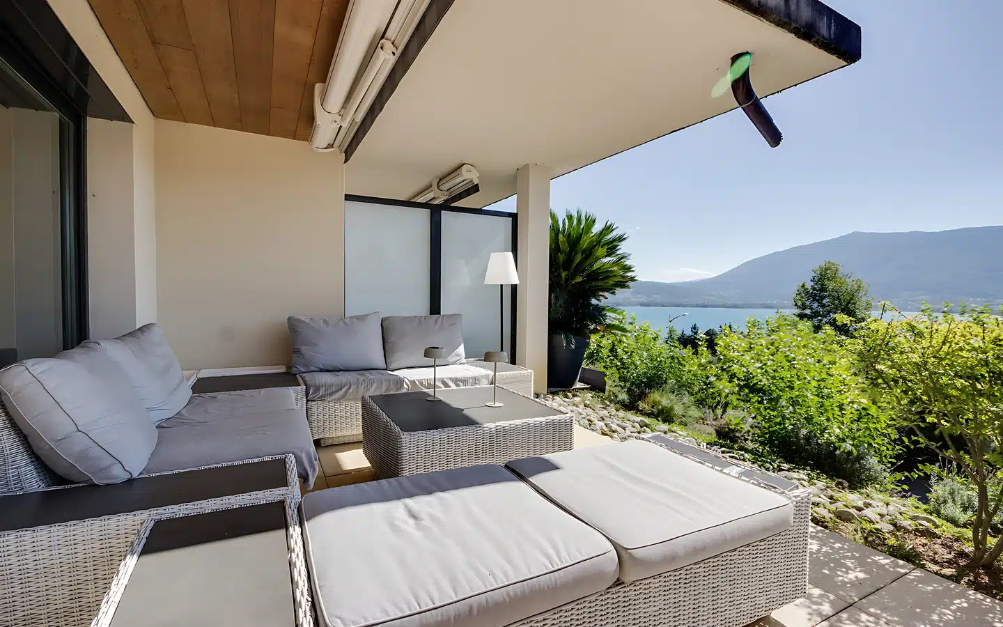 terrasse vue lac